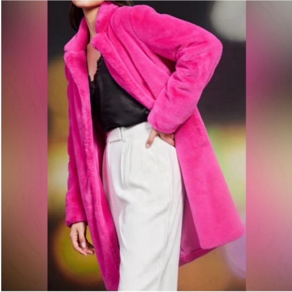 Gigi's Closette Coat Foux Fur Hot Pink Teddy Midi Coat Jacket New size Small - Picture 2 of 13